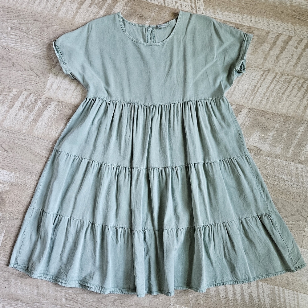 Veveret Babydoll Mini Dress - Picture 5 of 13